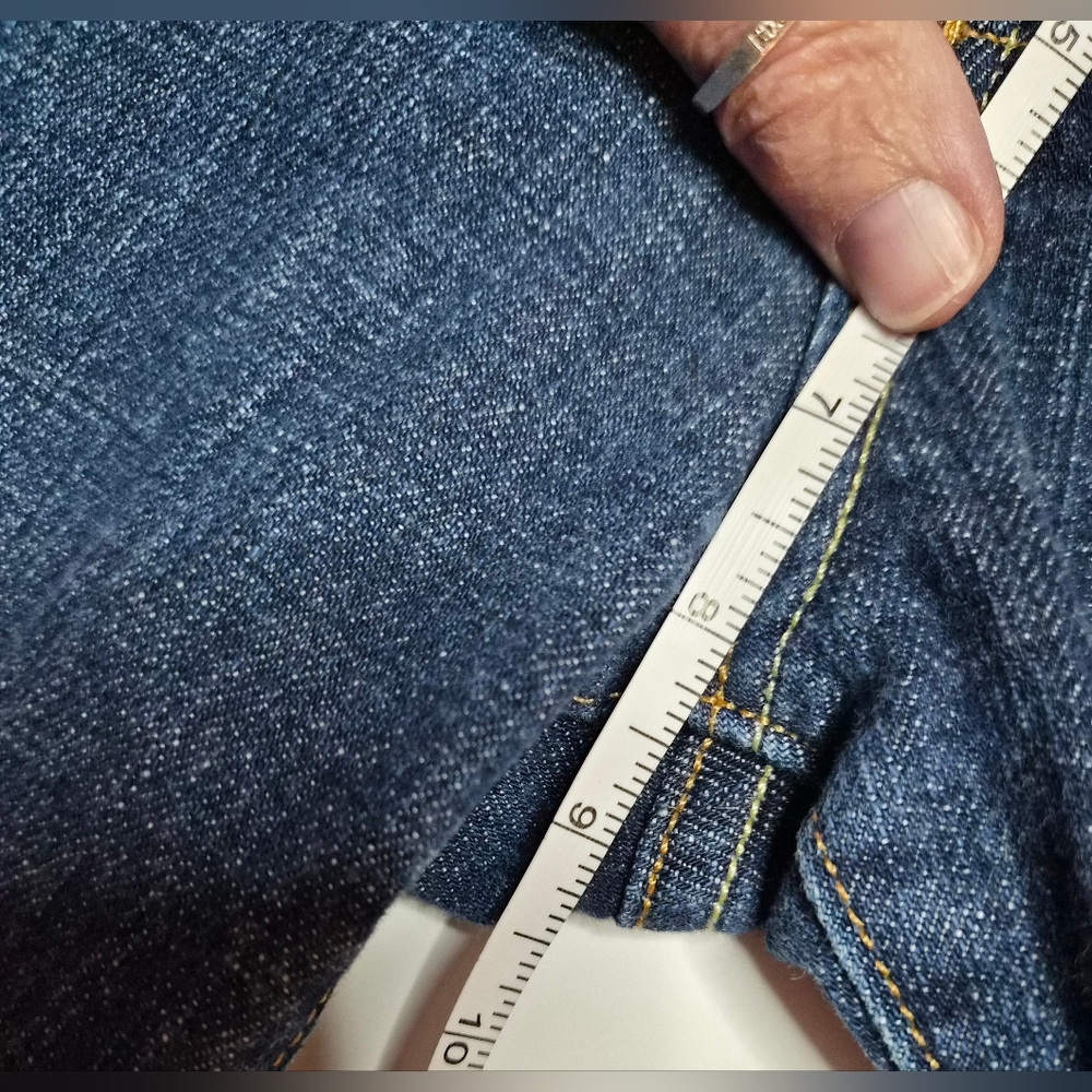 Old Navy Women’s Dark Blue Boot Cut Jeans - Picture 10 of 11
